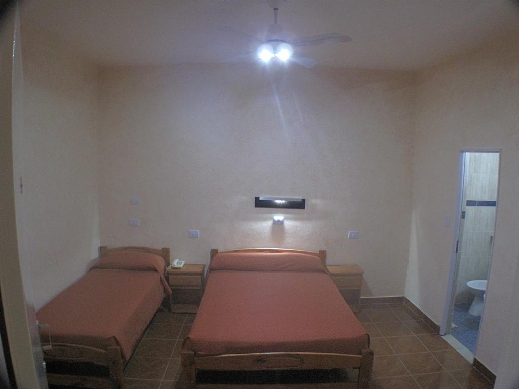 Hotel Los Cedros Buenos Aires Bilik gambar